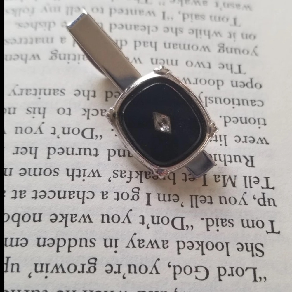 Retro black tie clip twinkling diamond